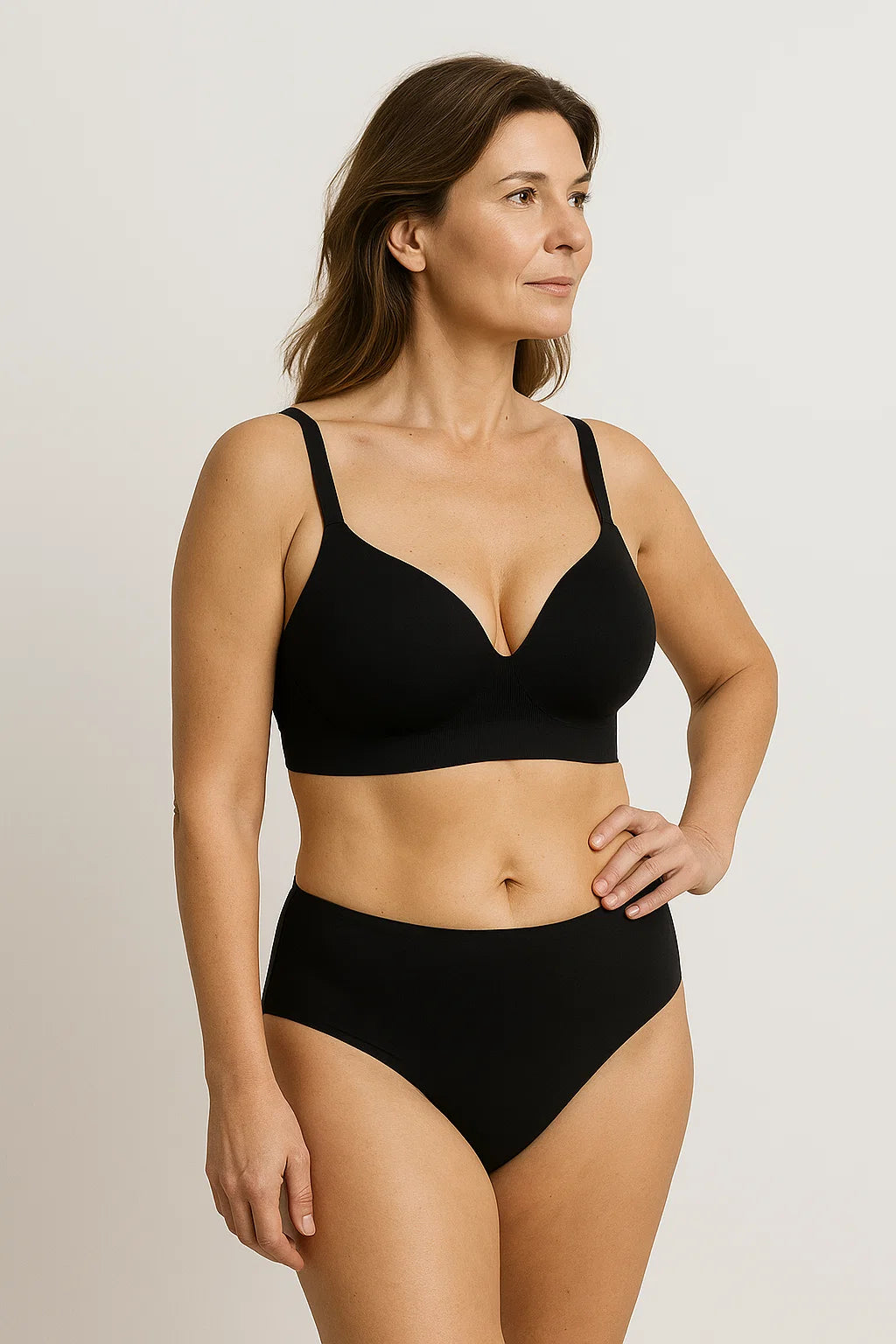 Soutien-gorge uni sans armature – Élégance et discrétion